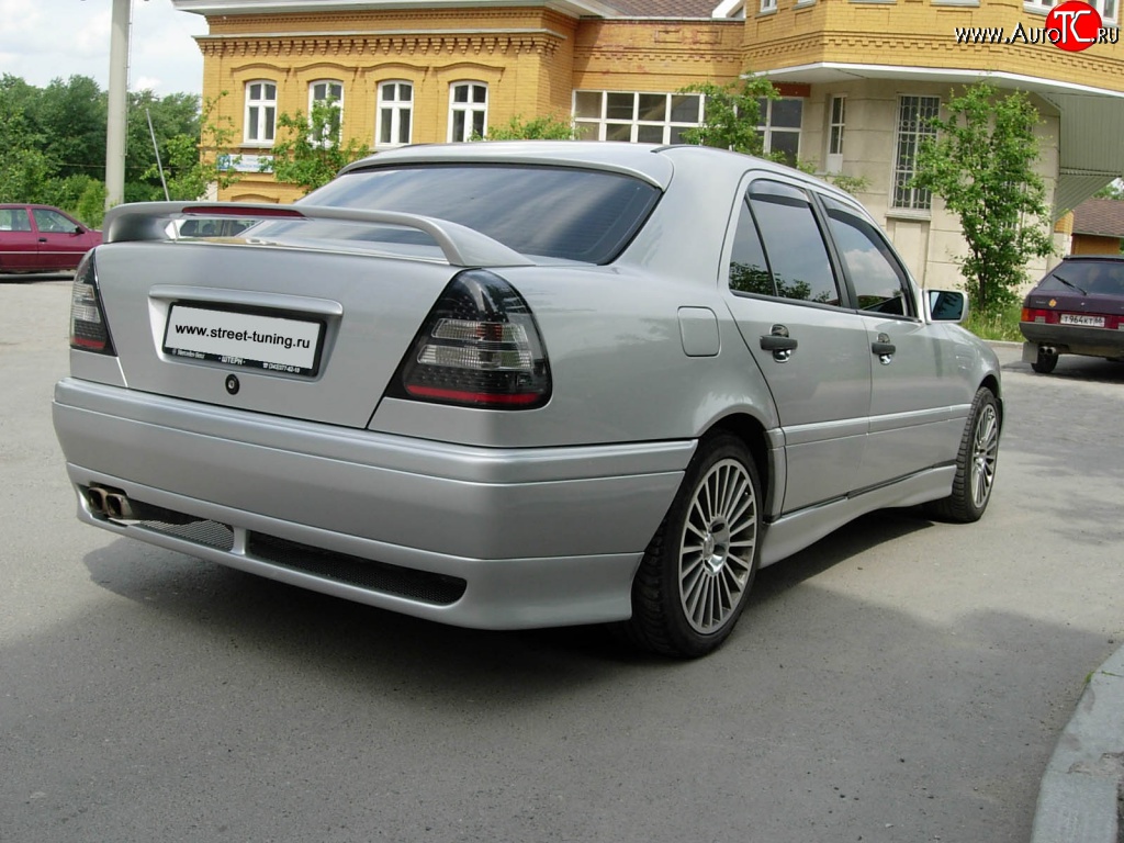 4 049 р. Накладка заднего бампера Rieger Mercedes-Benz C-Class W202 дорестайлинг седан (1993-1997)  с доставкой в г. Вологда