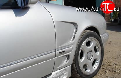12 899 р. Передние крылья LORINZER Style Mercedes-Benz E-Class W210 седан рестайлинг (1999-2002)  с доставкой в г. Вологда