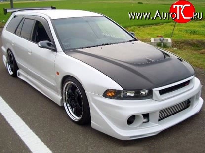 3 249 р. Решётка радиатора Dolphin Mitsubishi Galant 8  дорестайлинг седан (1996-1998) (Неокрашенная)  с доставкой в г. Вологда