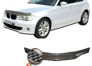 2 479 р. Дефлектор капота CA-Plastiс  BMW 1 серия ( E87,  E82,  E81) (2004-2012) хэтчбэк 5 дв. дорестайлинг, купе 1-ый рестайлинг, хэтчбэк 3 дв. рестайлинг, хэтчбэк 5 дв. рестайлинг (серия Шелкография карбон-серебро)  с доставкой в г. Вологда. Увеличить фотографию 2