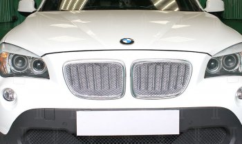 6 499 р. Защитная сетка решетки радиатора Стрелка 11 Премиум (алюминий)  BMW X1  E84 (2009-2015) (Цвет: хром)  с доставкой в г. Вологда. Увеличить фотографию 2