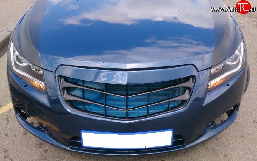 3 529 р. Радиаторная решётка (дорестайлинг) Sport v2 Chevrolet Cruze J300 седан рестайлинг (2012-2015) (Неокрашенная)  с доставкой в г. Вологда