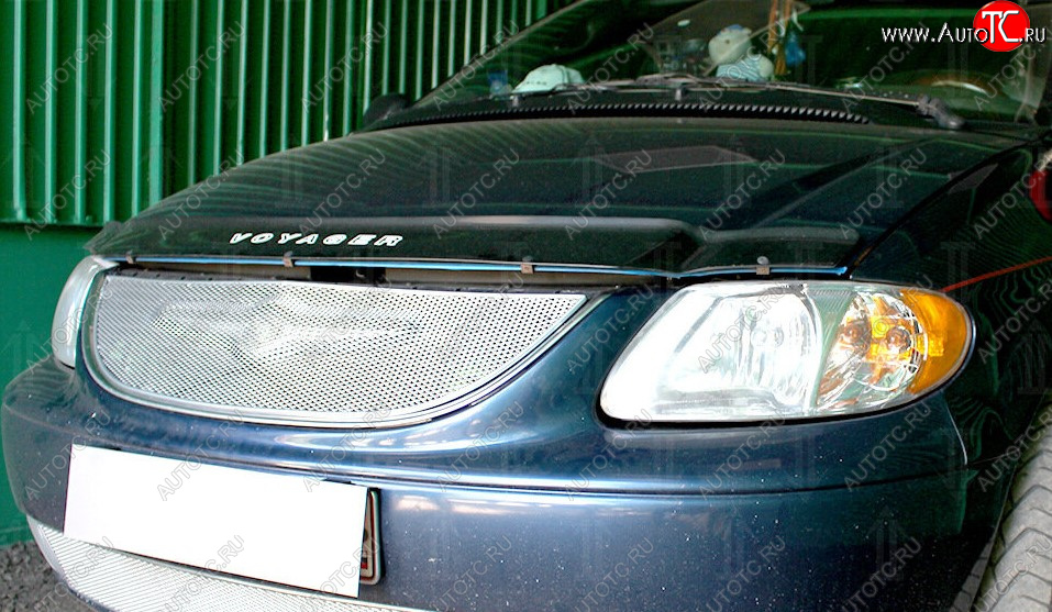 5 299 р. Защитная сетка решетки радиатора Стрелка 11 Премиум (алюминий)  Chrysler Voyager  RG минивэн (2000-2004) дорестайлинг (Цвет: хром)  с доставкой в г. Вологда