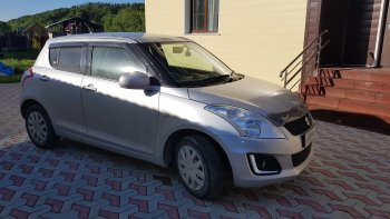 1 999 р. Дефлектора окон CA-Plastiс  Suzuki Swift  ZC72S (2010-2016) дорестайлинг, хэтчбэк 5 дв., рестайлинг, хэтчбэк 5 дв. (Classic полупрозрачный)  с доставкой в г. Вологда. Увеличить фотографию 2