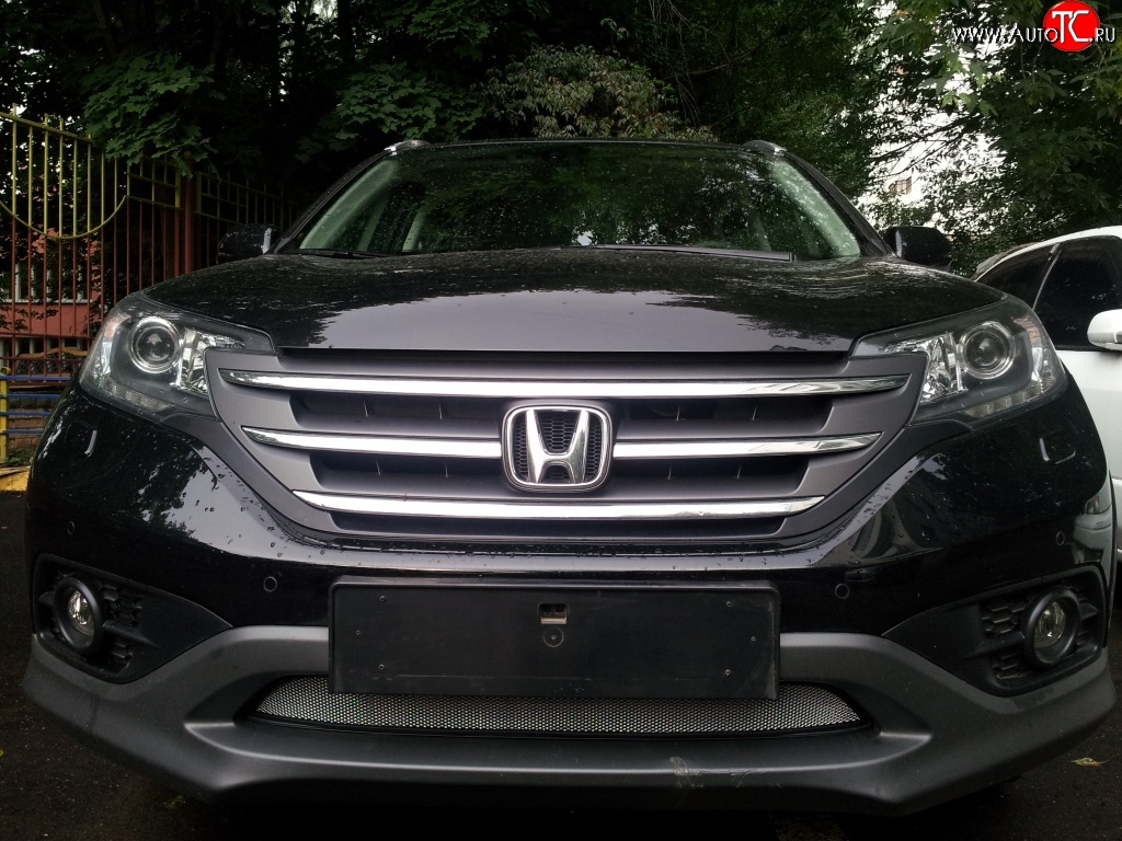 1 539 р. Сетка на бампер (2.0) Russtal (хром) Honda CR-V RM1,RM3,RM4 дорестайлинг (2012-2015)  с доставкой в г. Вологда