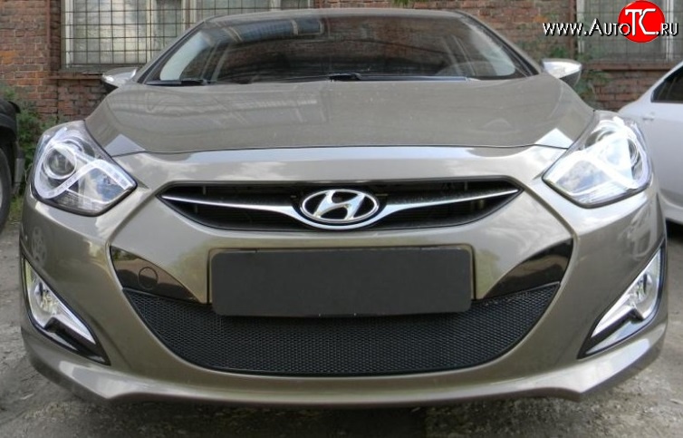 2 099 р. Сетка на бампер Russtal (черная) Hyundai I40 1 VF дорестайлинг седан (2011-2015)  с доставкой в г. Вологда
