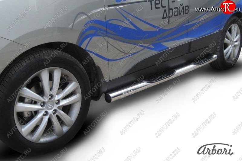 3 374 р. Защита штатных порогов Arbori (с проступью, нержавейка, d76 mm). Hyundai IX35 LM дорестайлинг (2009-2013)  с доставкой в г. Вологда