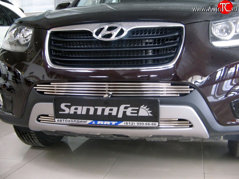 5 849 р. Верхняя декоративная вставка воздухозаборника Berkut Hyundai Santa Fe CM рестайлинг (2009-2012)  с доставкой в г. Вологда
