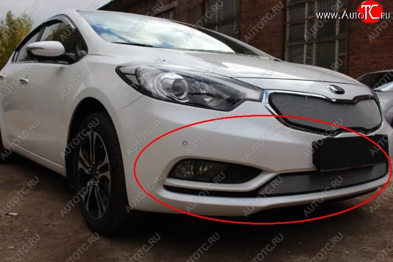 1 539 р. Нижняя защитная сетка на бампер Russtal (хром) KIA Cerato 3 YD дорестайлинг седан (2013-2016)  с доставкой в г. Вологда