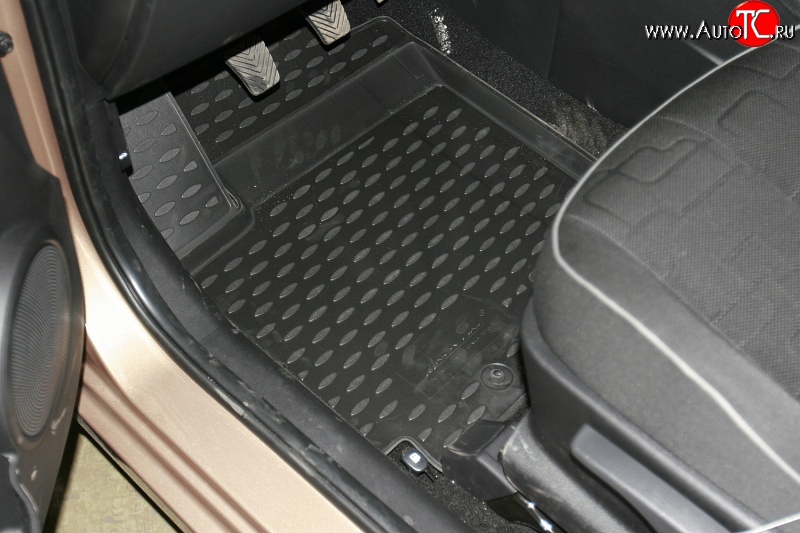 2 569 р. Комплект ковриков в салон Element 3 шт. (полиуретан) KIA Venga дорестайлинг (2009-2015)  с доставкой в г. Вологда