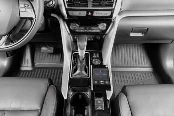 9 949 р. Комплект 3D ковриков салона TRIUMF Land Rover Discovery Sport L550 дорестайлинг (2014-2019) (Черные)  с доставкой в г. Вологда. Увеличить фотографию 2