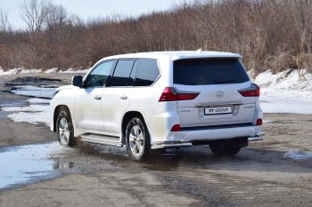 18 689 р. Защита порогов из трубы Ø51 Petroil Tuning Lexus LX450d J200 2-ой рестайлинг (2015-2022) (Нержавеющая полированная сталь)  с доставкой в г. Вологда. Увеличить фотографию 2