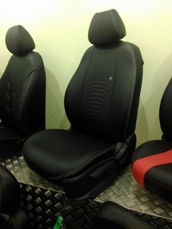 8 249 р. Чехлы для сидений Lord Autofashion Денвер (экокожа) Mazda 3/Axela BM дорестайлинг, хэтчбэк (2013-2016) (Чёрный, вставка чёрная)  с доставкой в г. Вологда. Увеличить фотографию 7