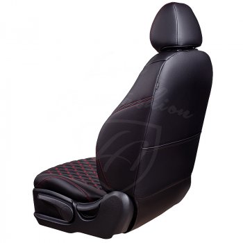 13 949 р. Чехлы для сидений Lord Autofashion Байрон (экокожа, раздельная спинка 40/20/40, подлокотник, 3 Г-образных подголовника) Mazda CX-5 KF (2016-2025) (Черный, вставка черная, строчка красная)  с доставкой в г. Вологда. Увеличить фотографию 2