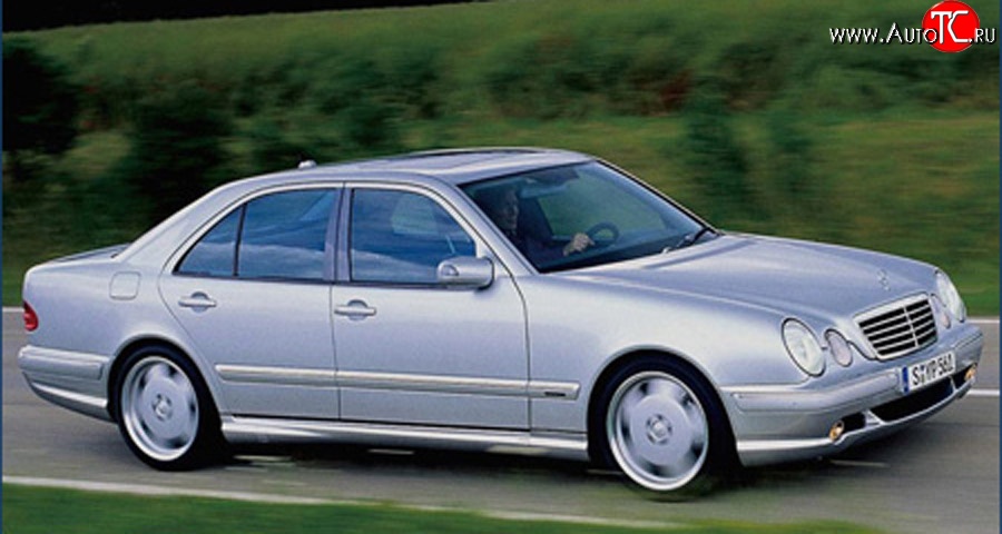 8 149 р. Пороги накладки AMG E55 Mercedes-Benz E-Class W210 дорестайлинг седан (1996-1999) (Неокрашенные)  с доставкой в г. Вологда