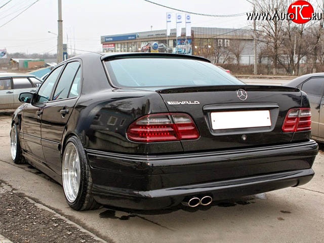 8 399 р. Задний бампер (дорестайлинг) Wald Mercedes-Benz E-Class W210 дорестайлинг седан (1996-1999)  с доставкой в г. Вологда