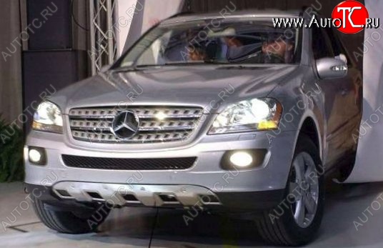 17 299 р. Накладка на передний бампер CT Mercedes-Benz ML class W164 дорестайлинг (2005-2008) (Неокрашенная)  с доставкой в г. Вологда