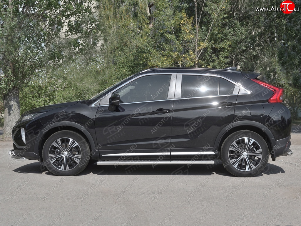19 399 р. Пороги труба 120х60 овал с проступью Russtal Mitsubishi Eclipse Cross GK дорестайлинг (2017-2021)  с доставкой в г. Вологда