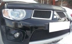 1 499 р. Сетка в решетку радиатора Russtal Mitsubishi Pajero Sport PB дорестайлинг (2008-2013) (черная)  с доставкой в г. Вологда. Увеличить фотографию 3