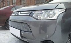 2 599 р. Сетка на бампер (рестайлинг) Russtal (хром) Mitsubishi Outlander GF дорестайлинг (2012-2014)  с доставкой в г. Вологда. Увеличить фотографию 2