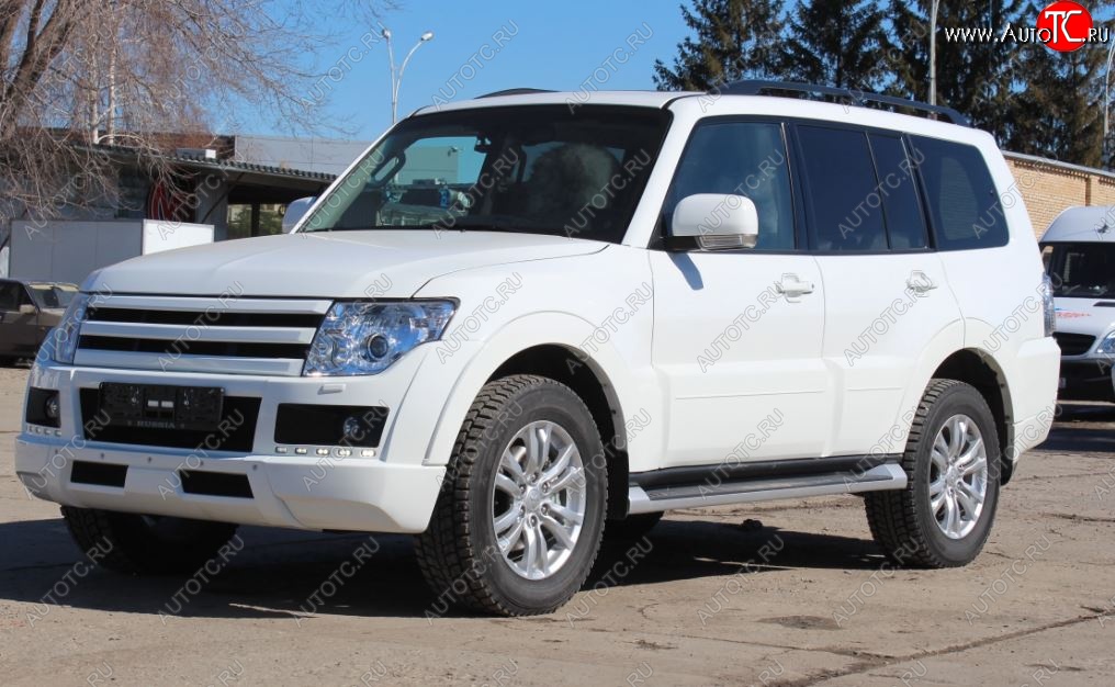 32 999 р. Бампер передний Broomer Design  Mitsubishi Pajero ( 4 V90,  4 V80) (2006-2015) дорестайлинг, 1-ый рестайлинг, 3 дв. 1-ый рестайлинг (Неокрашенный)  с доставкой в г. Вологда