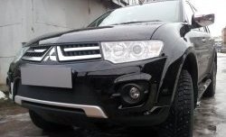 1 469 р. Сетка на бампер (рестайлинг) Russtal (черная) Mitsubishi Pajero Sport PB рестайлинг (2013-2017)  с доставкой в г. Вологда. Увеличить фотографию 2