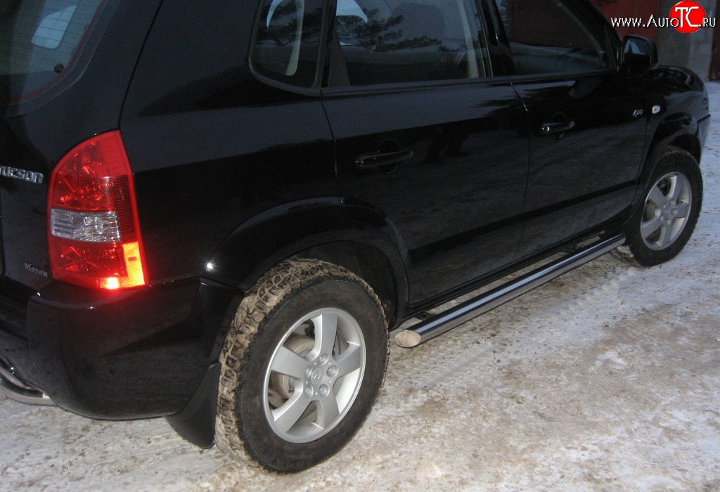 70 999 р. Защита порогов из круглой трубы диаметром d63 мм Russtal Hyundai Tucson JM (2004-2010) (Защита порогов с со скосами на торцах (вариант 1))  с доставкой в г. Вологда