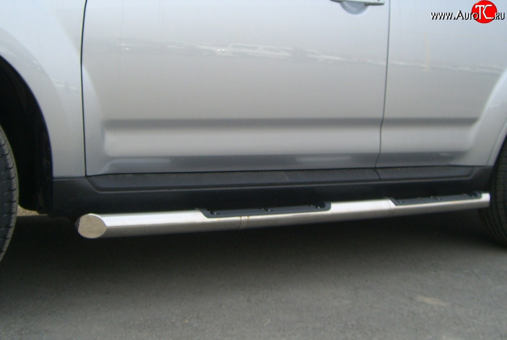 14 449 р. Защита порогов Russtal из трубы d76 мм с пластиковыми вставками для ног Mitsubishi Outlander XL (CW)  дорестайлинг (2005-2009) (Защита порогов с со скосами на торцах (вариант 1))  с доставкой в г. Вологда
