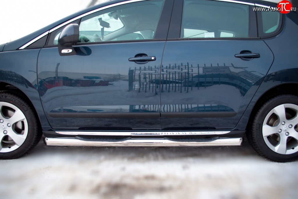 14 449 р. Защита порогов Russtal из трубы d76 мм с пластиковыми вставками для ног Peugeot 3008 рестайлинг (2013-2017) (Защита порогов с со скосами на торцах (вариант 1))  с доставкой в г. Вологда