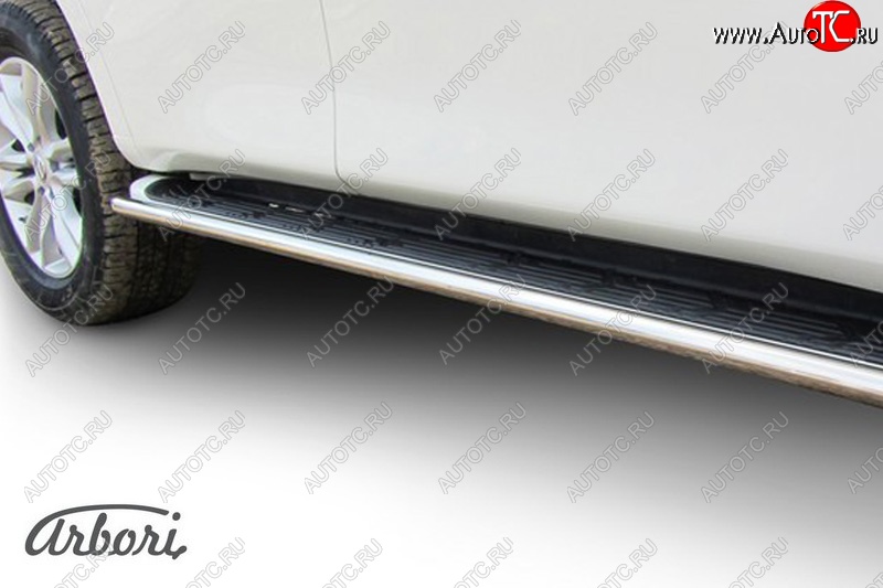 3 194 р. Защита штатных порогов Arbori (нержавейка, d42 mm). Nissan Patrol 6 Y62 дорестайлинг (2010-2014)  с доставкой в г. Вологда