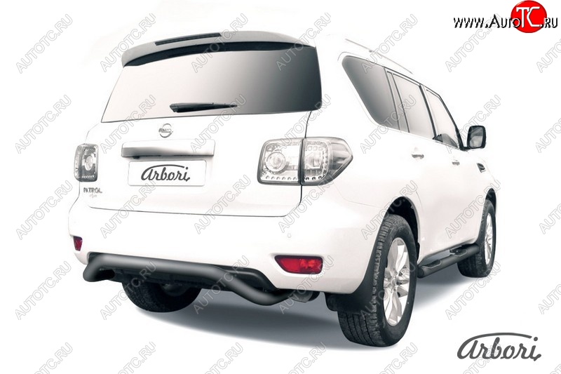 12 869 р. Защита заднего бампера Arbori (скоба, черная, 1 труба d76 mm). Nissan Patrol 6 Y62 дорестайлинг (2010-2014)  с доставкой в г. Вологда