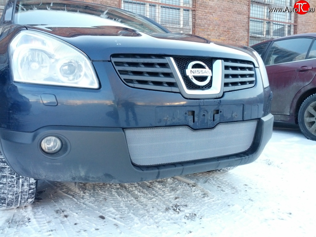 1 539 р. Сетка на бампер Russtal (хром) Nissan Qashqai 1 дорестайлинг (2007-2010)  с доставкой в г. Вологда