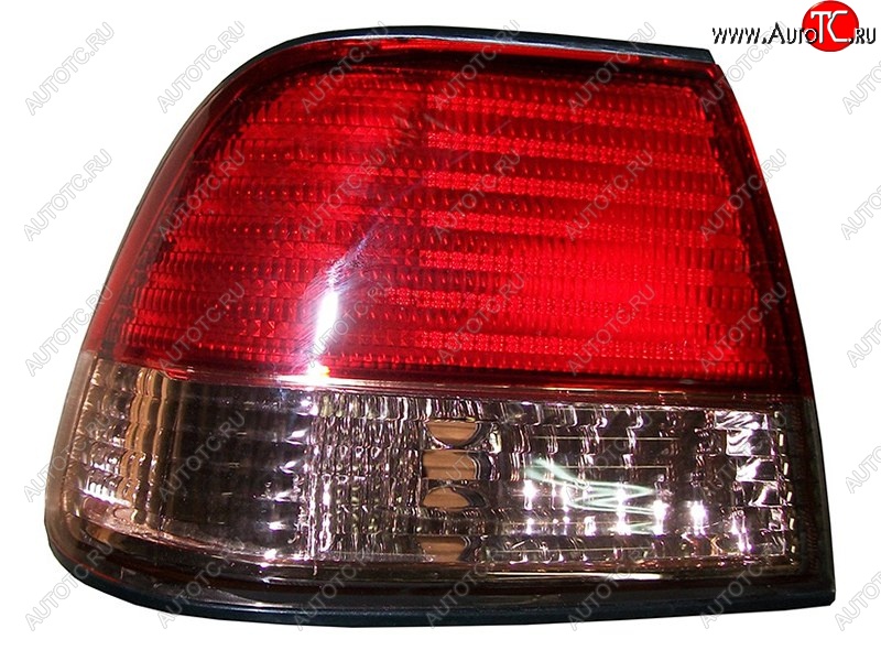 4 099 р. Левый фонарь (внешний/розовая полоса) SAT Nissan Sunny B15 (1998-2004)  с доставкой в г. Вологда