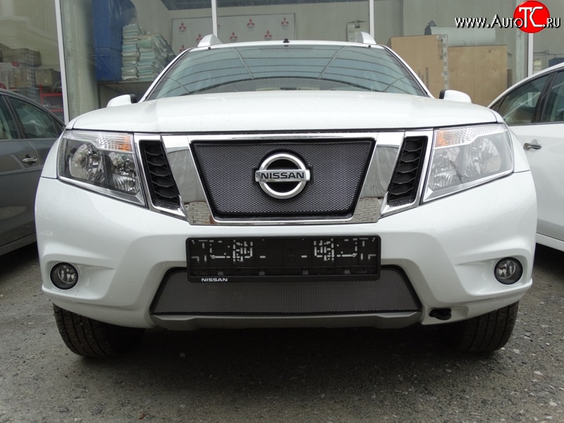 1 539 р. Нижняя сетка на бампер Russtal (хром) Nissan Terrano D10 рестайлинг (2016-2022)  с доставкой в г. Вологда