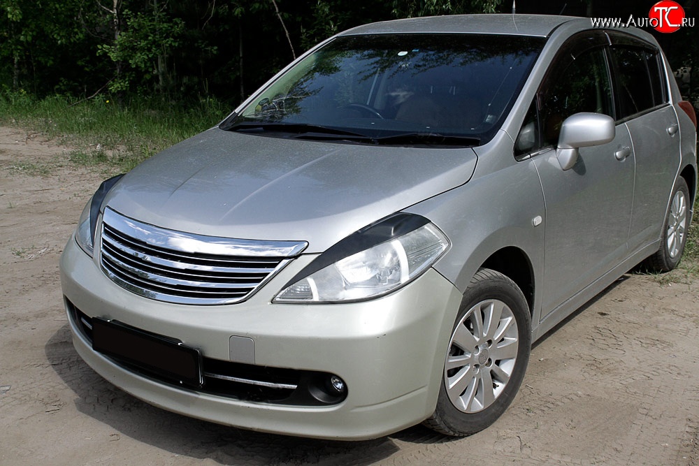 1 279 р. Реснички RA на фары Nissan Tiida 1 седан C11 рестайлинг (2010-2014) (Неокрашенные)  с доставкой в г. Вологда