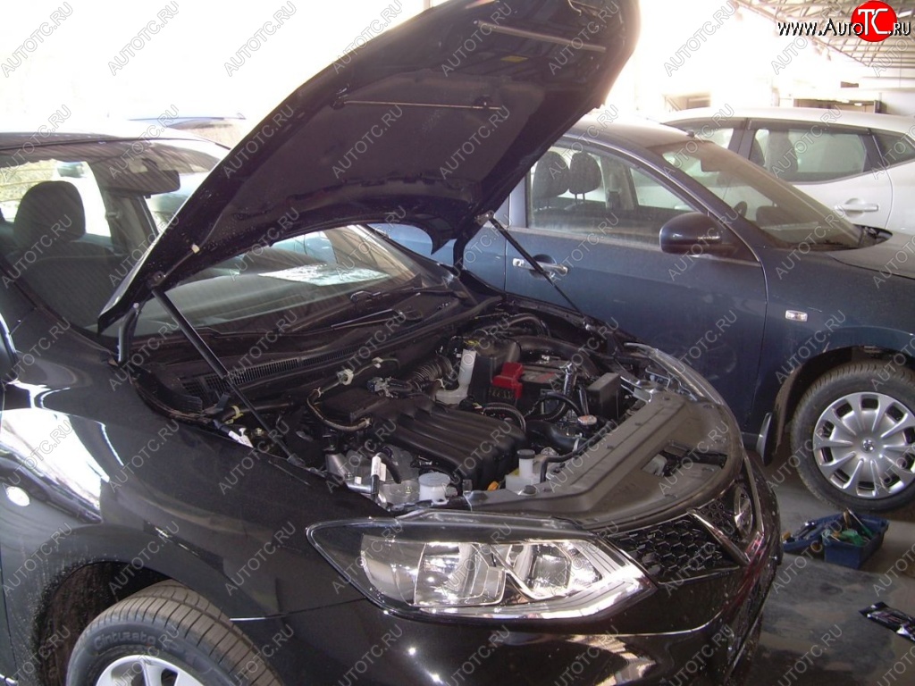 1 699 р. Газовые упоры капота Berkut Nissan Tiida 1 хэтчбек C11 рестайлинг (2010-2014)  с доставкой в г. Вологда