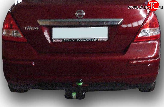 7 449 р. Фаркоп (седан) Лидер Плюс Nissan Tiida 1 седан C11 рестайлинг (2010-2014) (Без электропакета)  с доставкой в г. Вологда