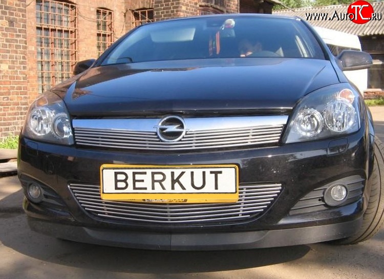 5 199 р. Декоративная вставка воздухозаборника Berkut Opel Astra H хэтчбек 5дв дорестайлинг (2004-2007)  с доставкой в г. Вологда