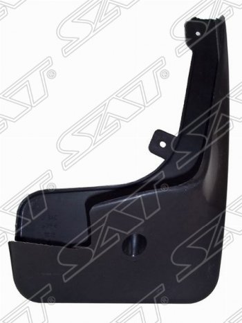 Правый брызговик передний SAT Peugeot 206 универсал 2EK рестайлинг (2002-2006)