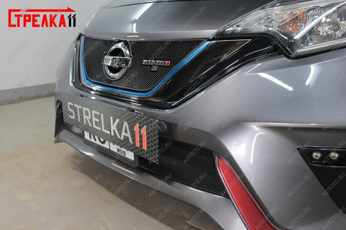 2 699 р. Защита радиатора (верх) (Японская сборка) Стрелка11 Стандарт  Nissan Note  2 (2016-2020) E12 рестайлинг (черная)  с доставкой в г. Вологда