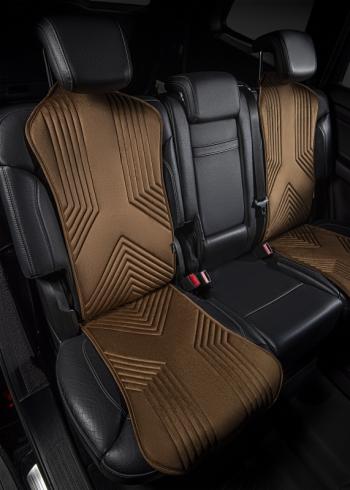 2 579 р. Накидка на сиденье (1 место Афины) ЛЮКС ст ВАН ВЭЙ Lord Autofashion SOUEAST DX8S (2022-2025) (коричневый, строчка коричневая)  с доставкой в г. Вологда. Увеличить фотографию 6
