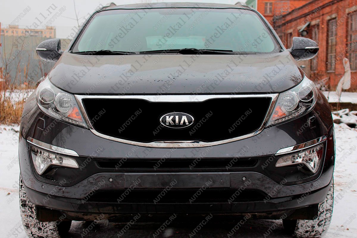 759 р. Зимняя заглушка решетки радиатора (низ) Стрелка11   KIA Sportage  3 SL (2010-2016) дорестайлинг, рестайлинг (черная)  с доставкой в г. Вологда