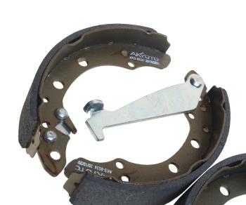 2 599 р. Колодки тормозные VW Golf 3,Polo (96-) SKODA Fabia задние барабанные (200х40мм) (4шт.) AKYOTO AKYOTO aks0534  с доставкой в г. Вологда. Увеличить фотографию 2
