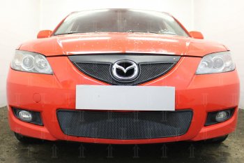 2 899 р. Защитная сетка в бампер (низ, ячейка 3х7 мм) Alfeco Стандарт  Mazda 3/Axela  BK (2006-2009) рестайлинг седан (Чёрная)  с доставкой в г. Вологда. Увеличить фотографию 2