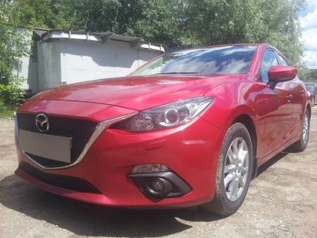 2 899 р. Защитная сетка в бампер (низ, ячейка 3х7 мм) Alfeco Стандарт Mazda 3/Axela BM дорестайлинг седан (2013-2016) (Чёрная)  с доставкой в г. Вологда. Увеличить фотографию 2