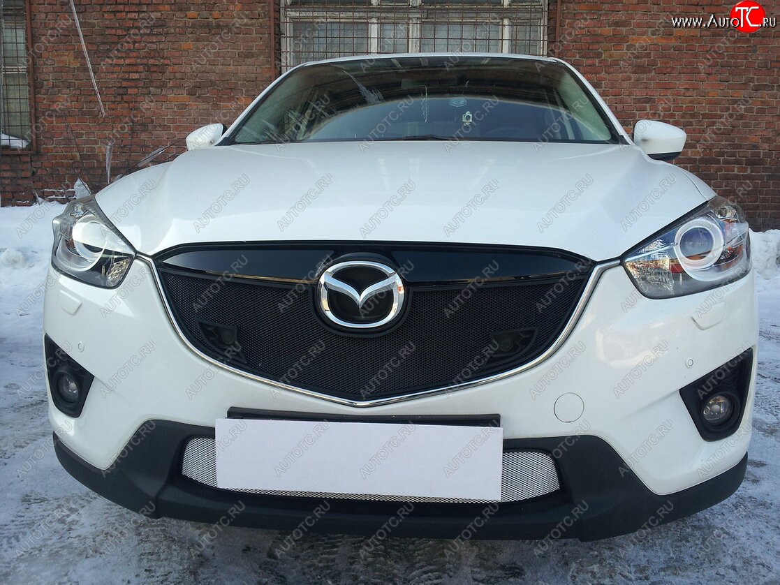 3 079 р. Защитная сетка в бампер (низ, ячейка 3х7 мм) Alfeco Стандарт  Mazda CX-5  KE (2011-2014) дорестайлинг (Хром)  с доставкой в г. Вологда