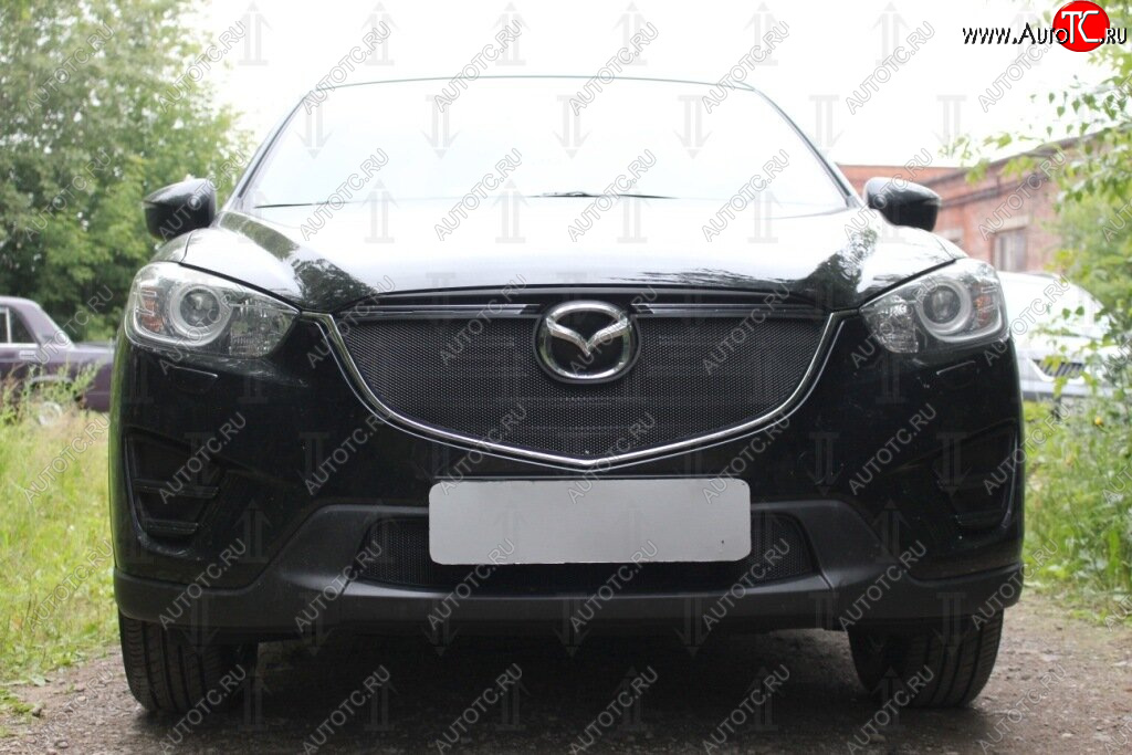 3 689 р. Защитная сетка в бампер (верх, ячейка 3х7 мм) Alfeco Стандарт Mazda CX-5 KE рестайлинг (2015-2017) (Чёрная)  с доставкой в г. Вологда