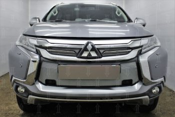 3 799 р. Защитная сетка в бампер (верх, ячейка 3х7 мм) Стрелка11 Премиум  Mitsubishi Pajero Sport  QE (2015-2021) дорестайлинг (Хром)  с доставкой в г. Вологда. Увеличить фотографию 4