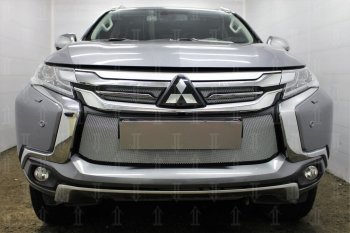 Защитная сетка в бампер (низ, ячейка 3х7 мм) Стрелка11 Стандарт Mitsubishi Pajero Sport  QE (2015-2021) дорестайлинг (Хром)