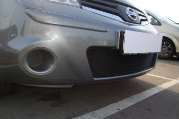 2 999 р. Защитная сетка в бампер (низ, ячейка 3х7 мм) Стрелка11 Стандарт Nissan Note 1 E11 рестайлинг (2008-2013) (Чёрная)  с доставкой в г. Вологда. Увеличить фотографию 4